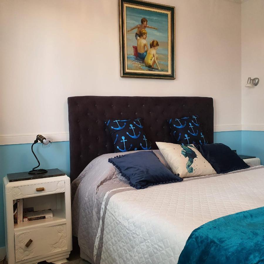 Le Petit Manoir Bed & Breakfast Vaux-sur-Mer Dış mekan fotoğraf