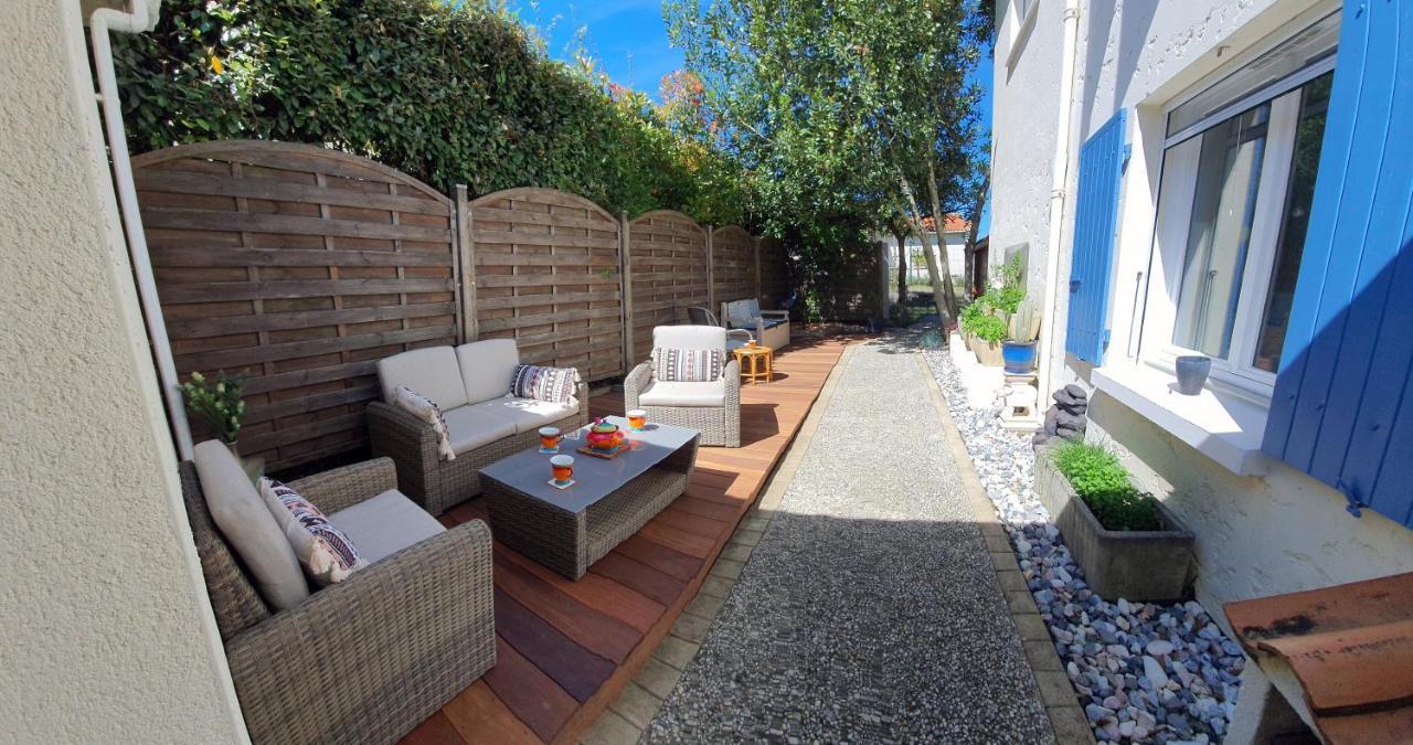 Le Petit Manoir Bed & Breakfast Vaux-sur-Mer Dış mekan fotoğraf
