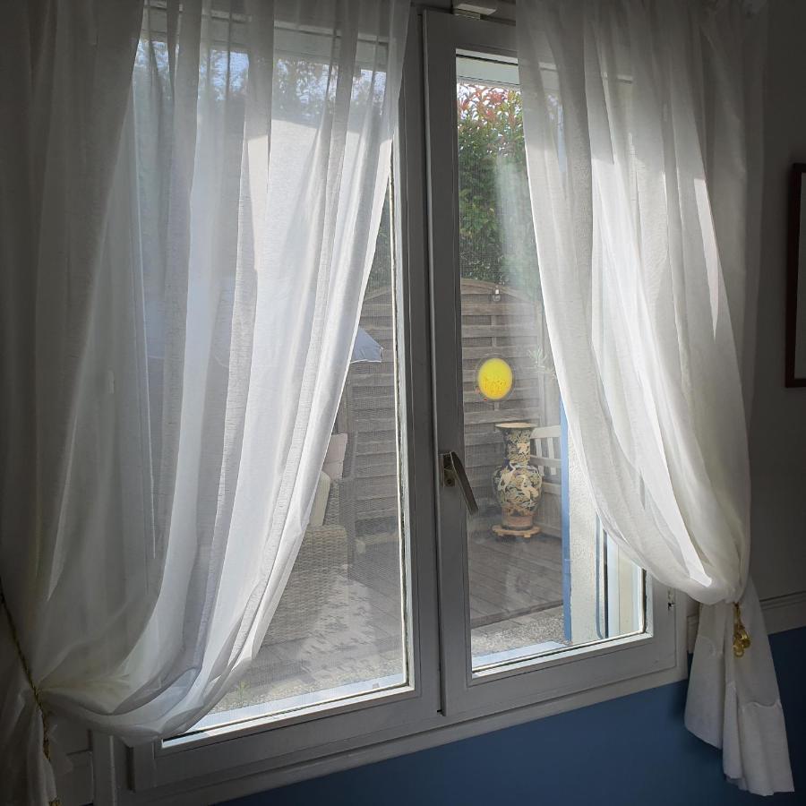 Le Petit Manoir Bed & Breakfast Vaux-sur-Mer Dış mekan fotoğraf