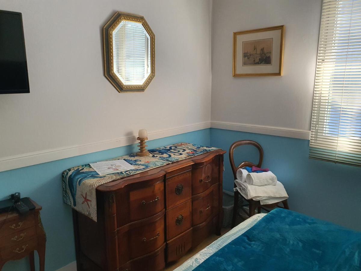Le Petit Manoir Bed & Breakfast Vaux-sur-Mer Dış mekan fotoğraf